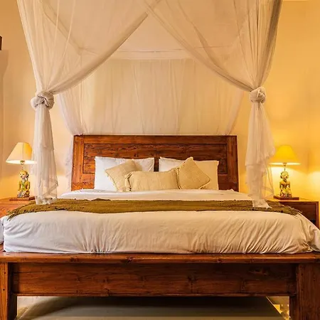 Cozy 2-Bed Villa With Pool 5 Mins To Finns Beach