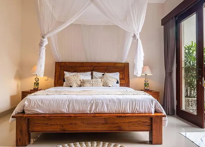Cozy 2-bed With Pool 5 Mins To Finns Villa